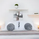 Villa Suzy In Rovinj Near The Sea